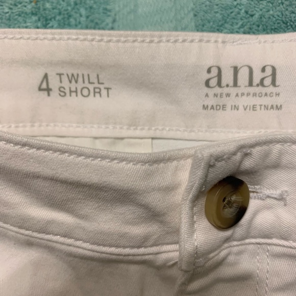 a.n.a brand, size 4 - Picture 3 of 3